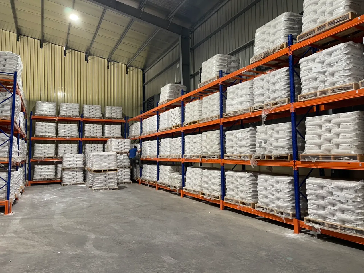 Kho kệ pallet selective chứa đầy hàng bao sau khi triển khai layout