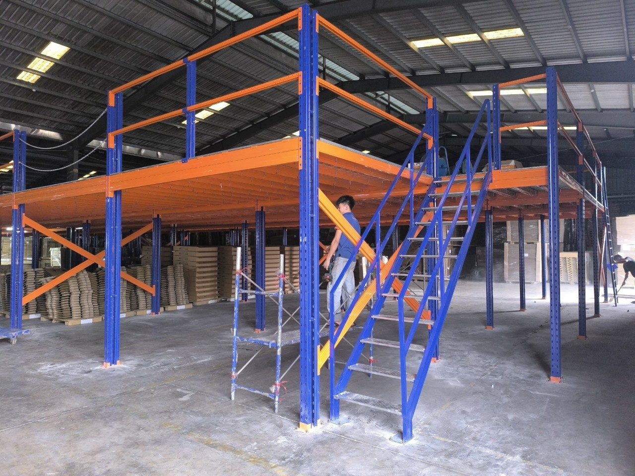 Dự án sàn gác xép gác lửng Công ty Giấy Đại Nam Long Quyền