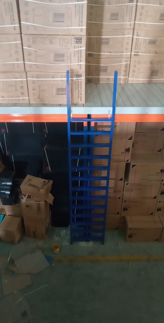 Chi tiết khung kệ và sàn thao tác kệ sàn tầng lửng Long Quyền